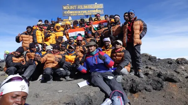 TA_Kili_44Team_Summit_Sep1