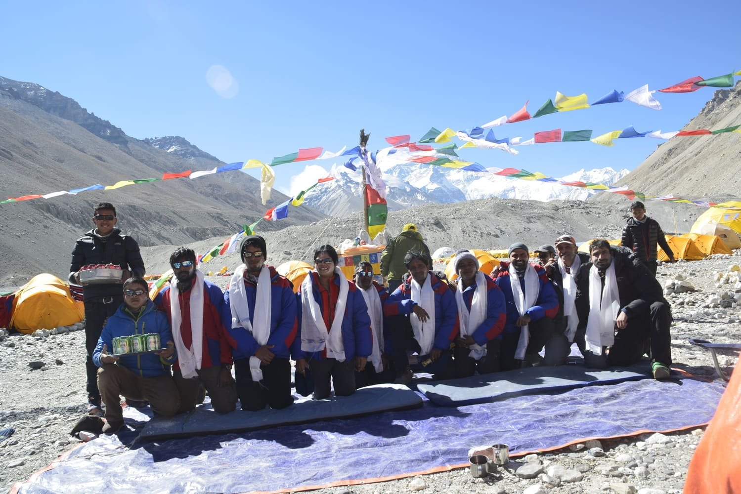 2015_North_Everest_Team_BC